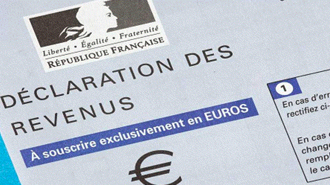 Fatimata Dembelé aurait-elle dû déclarer le cadeau de son fils