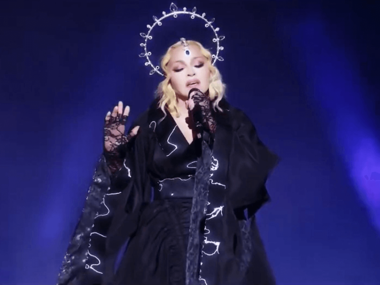 MADONNA CALENDAR CALENDRIER 2004 UNOFFICIAL SOTINI