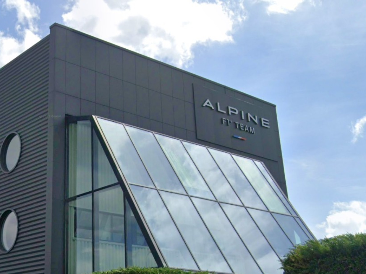 EVASION - Deux personnes sont entrées par effraction dans les locaux  d'Alpine à Viry-Châtillon