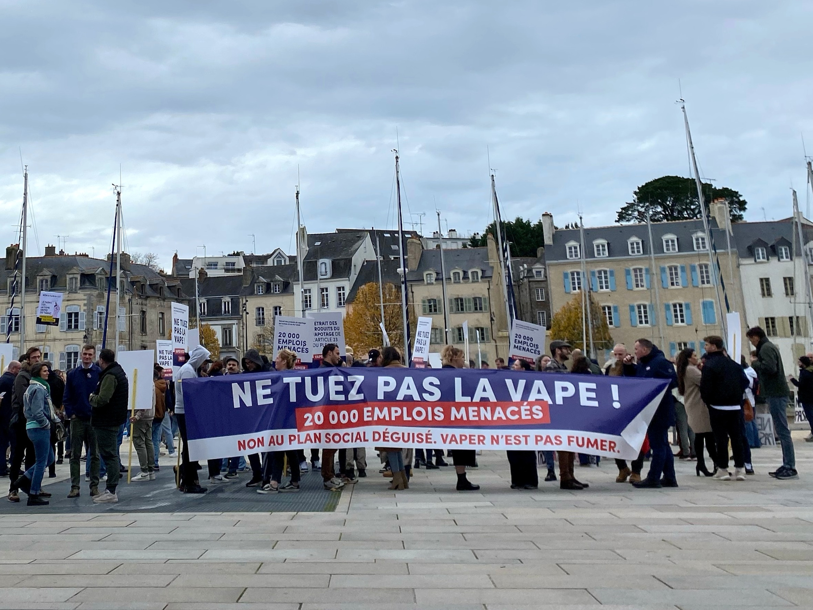 elfbar nachfüll pod läuft aus Cigarette électronique : pourquoi les professionnels s'enflamment à Vannes  ?