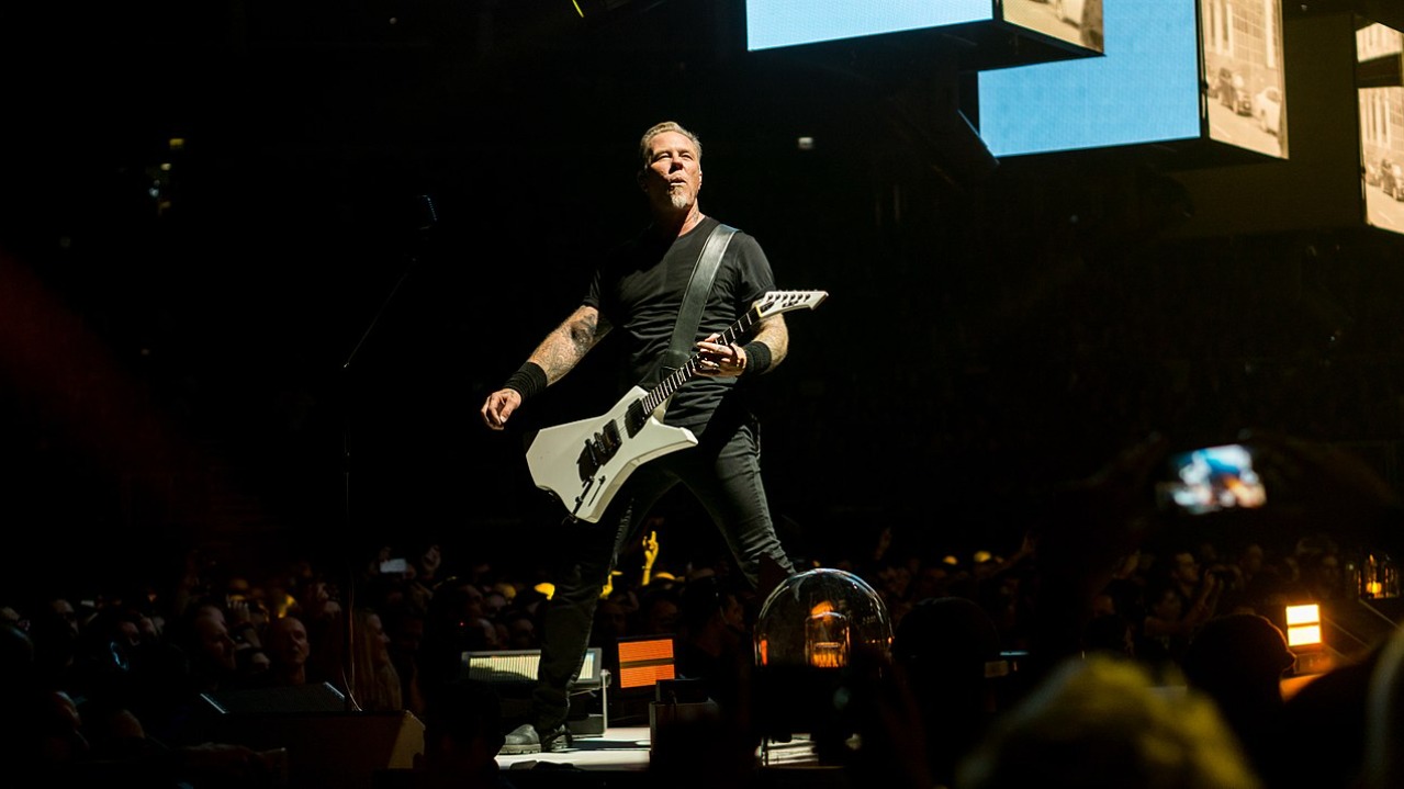 Metallica fait un don de 80 000€ aux Restos du Cœur 
