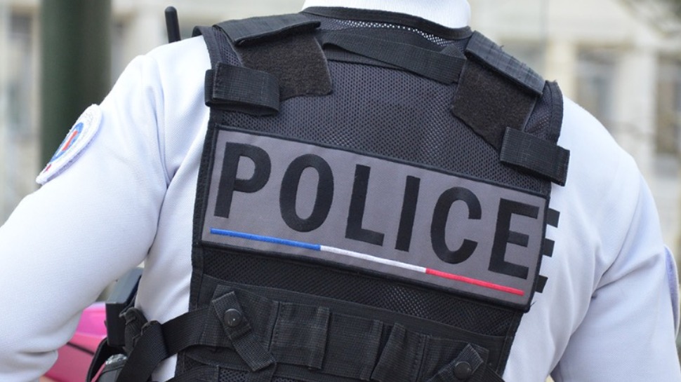 Tentative de féminicide à Blois : le policier qui n'a pas pris la...