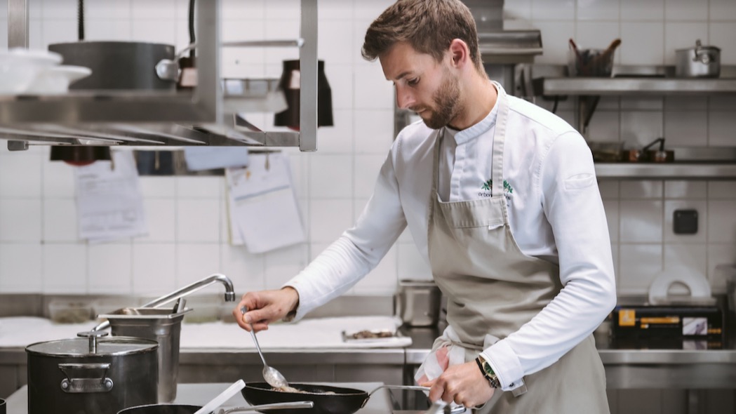 À Loches, le chef Clément Dumont met à l’honneur les fleurs et la...