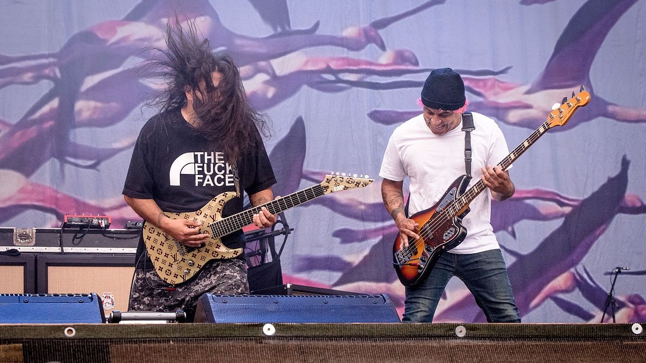 Deftones : départ du bassiste, Sergio Vega