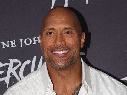 James Bond : Dwayne Johnson veut le rôle !