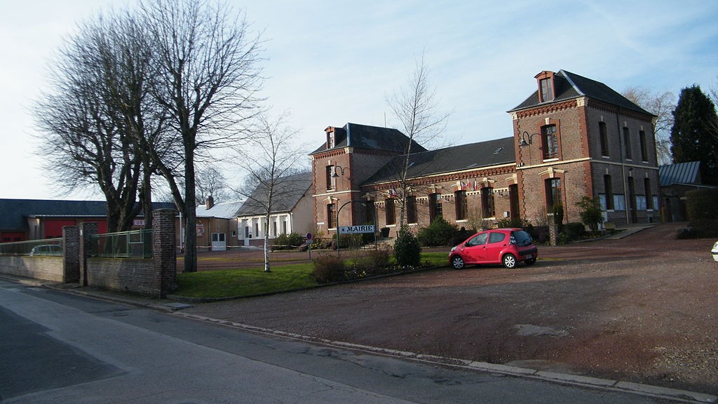 Le nom du village est trop long, des demandes de cartes d'identité...