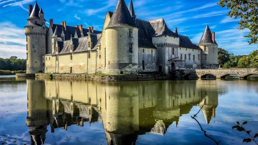 Spectacle de La Belle et la Bête : "Le château du Plessis-Bourré a...