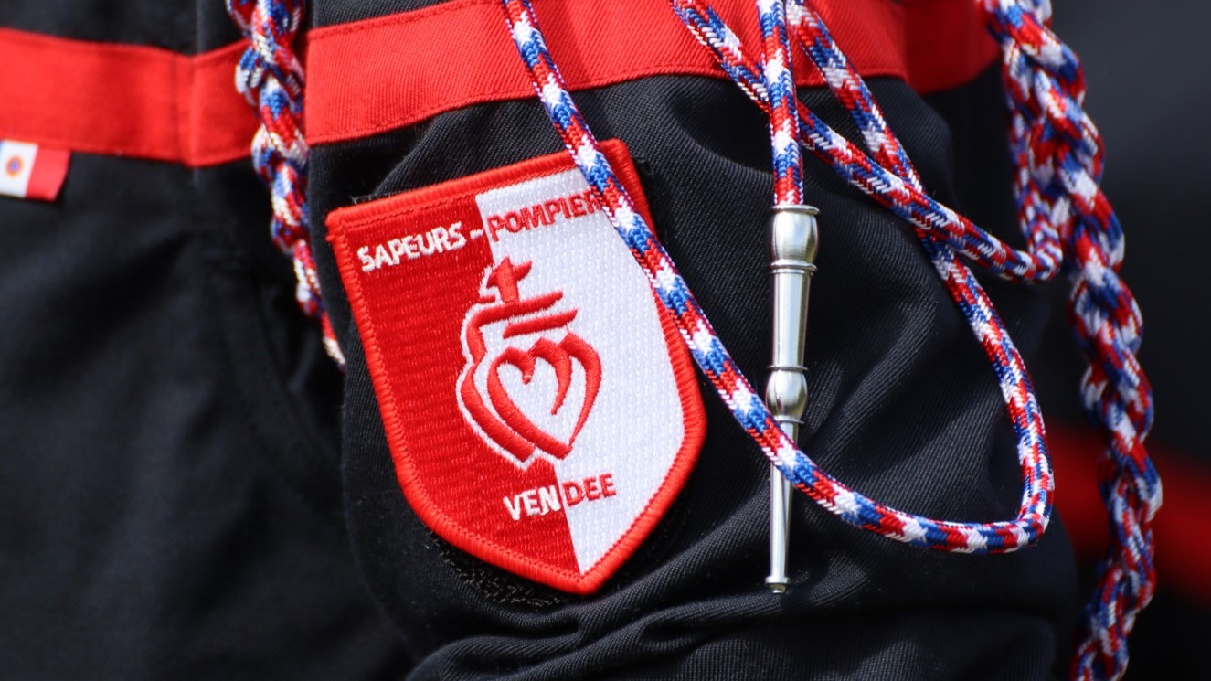 Un sapeur-pompier vendéen mortellement fauché le long d'une route...