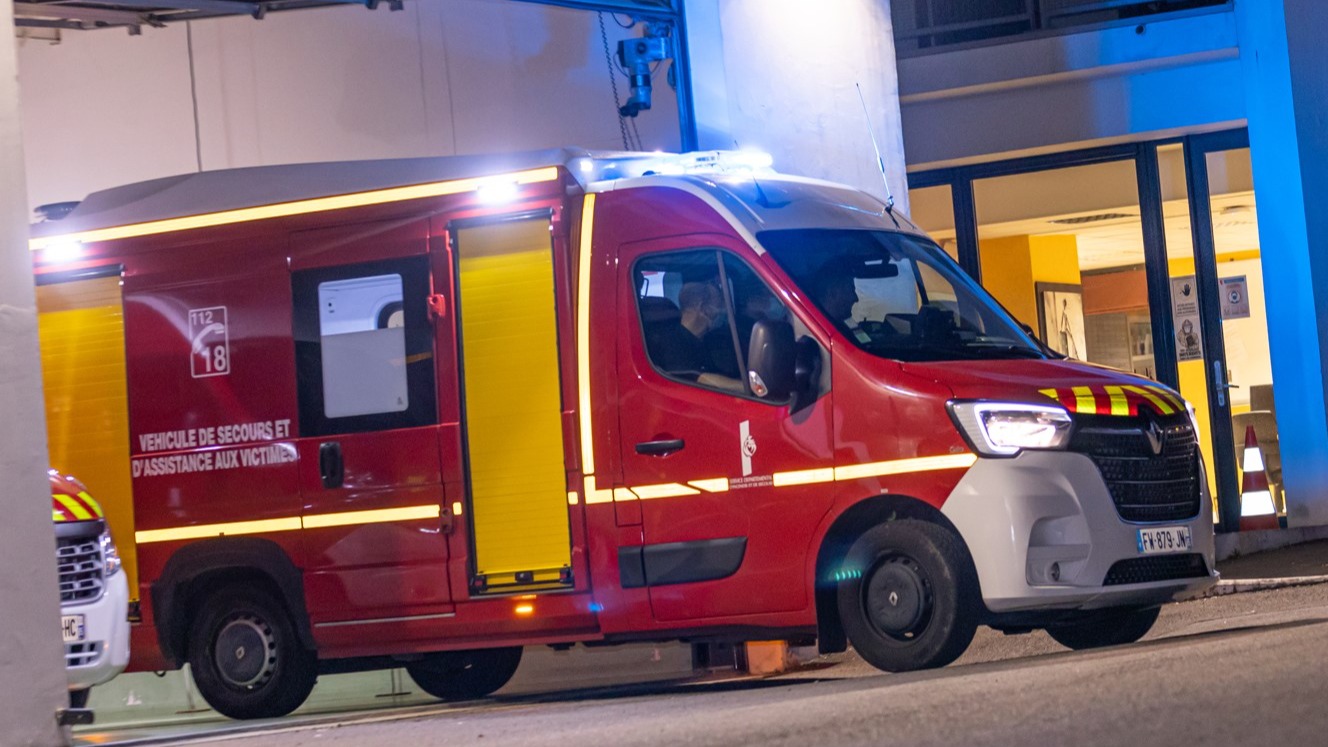Vendée : un homme parvient à réanimer son petit-fils tombé dans une...