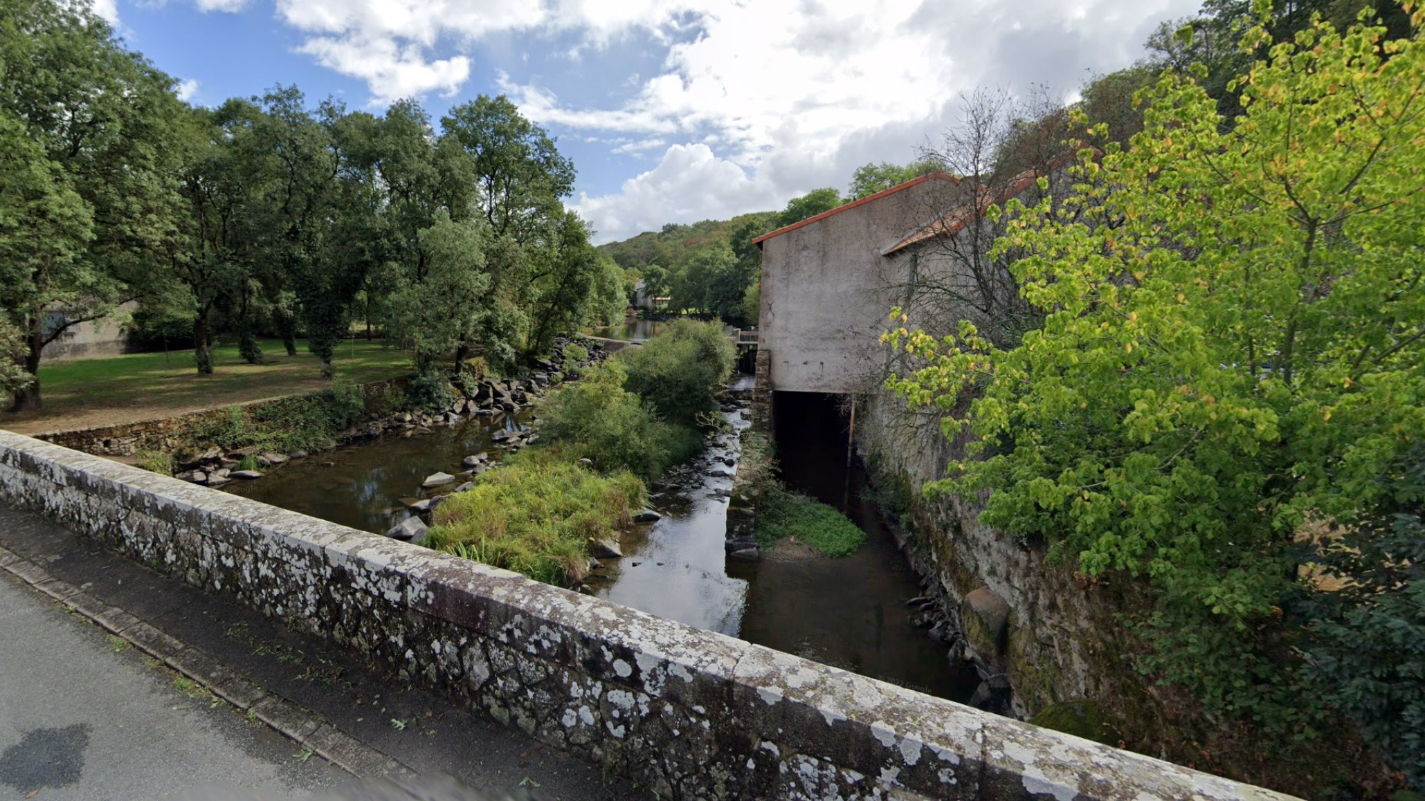La Sèvre nantaise déborde en Vendée