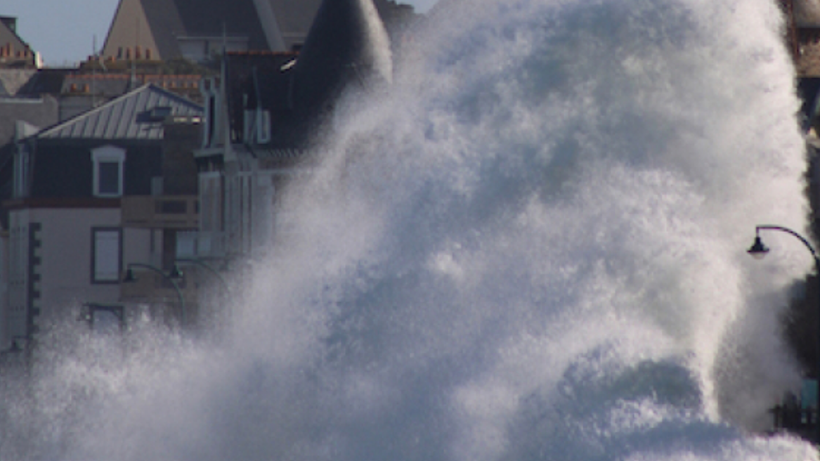 Tempête Ciarán en approche : mise en garde sur la façade atlantique