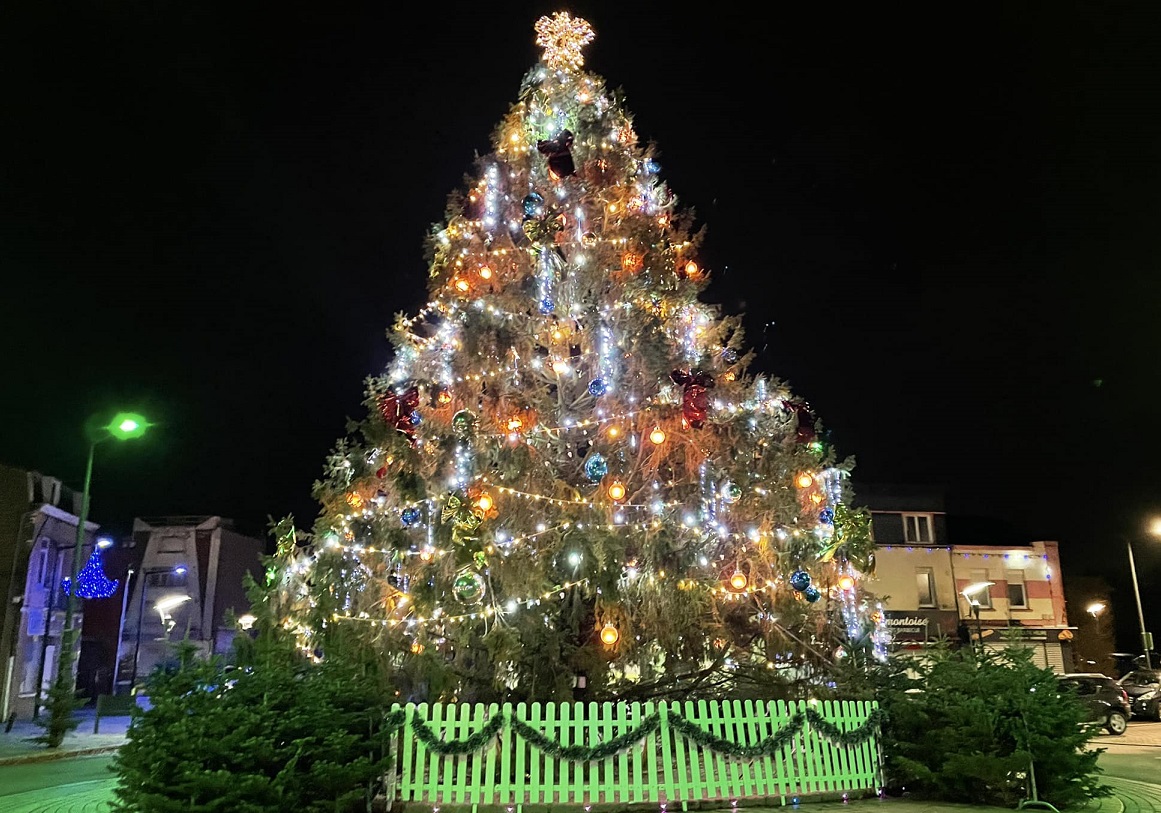 Marché Hautmont 3.jpg (327 KB)