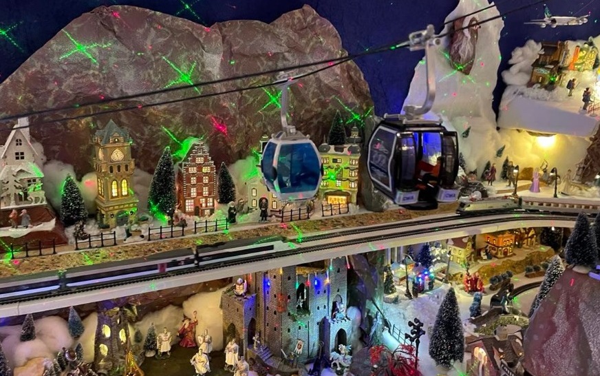 Village rex 1.jpg (233 KB)