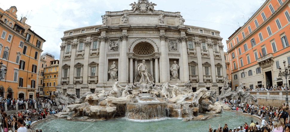 Les baignades interdites dans les fontaines de Rome !