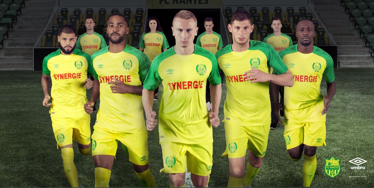 On vous présente le nouveau maillot du FC Nantes !